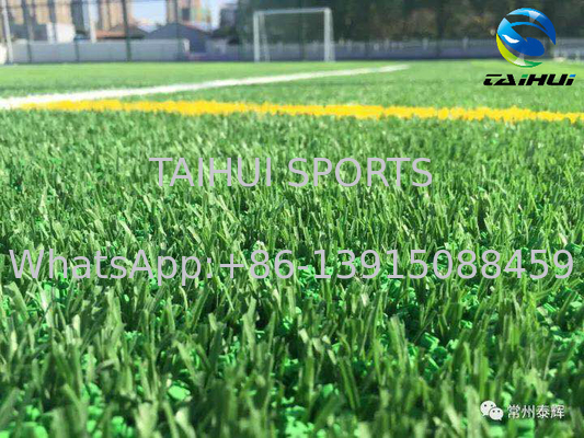 Độ đàn hồi cao Độ bền cao TPE cao su xanh cho cỏ nhân tạo