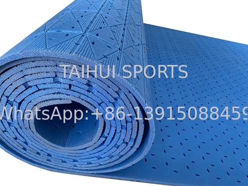 Phương pháp lắp đặt đệm sốc polyethylene có mẫu Roll cho hệ thống cỏ nhân tạo