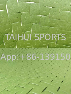 Thiết kế kiểu cắt lớp đệm giảm chấn sân bóng đá / khúc côn cầu / bóng bầu dục Khả năng chống thấm nước Tuyệt vời Khả năng hấp thụ va đập