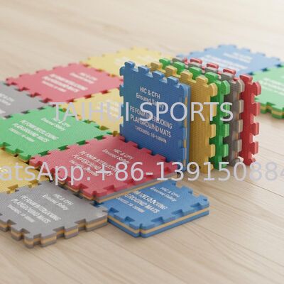 Thảm an toàn PE Foam ghép nối với độ dày 10-100mm và đảm bảo HIC & CFH cho tấm đệm chống sốc sân chơi