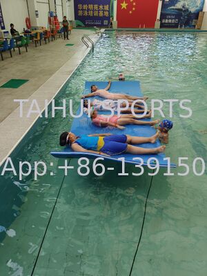 Thảm nước nổi gia đình hình hoa loa kèn, phao hồ bơi không cần bơm, yên ngựa nước