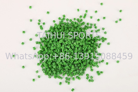 Vỏ cao su màu xanh lá cây 1.3g / cm3 chống tia UV cho sân thể thao cỏ nhân tạo